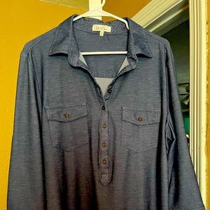 Gently used Eden and Olivia women's top